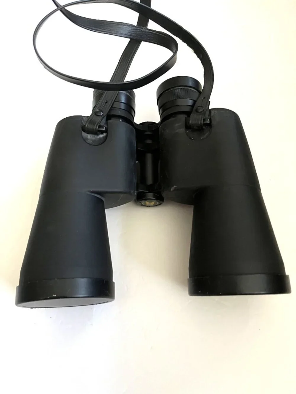 Bushnell Binoculars 16x50 Model 13-1650, 168 feet at 1000 Yards With Case EUC